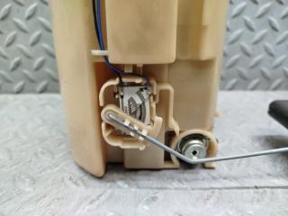 Топливный насос NISSAN SERENA C26 MR20DD 17040 1VA0A 3 ракурс