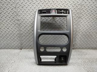 Консоль магнитофона SUZUKI JIMNY JB23W K6A-T 73821-76J0 1 ракурс Консоль магнитофона SUZUKI JIMNY JB23W K6A-T 73821-76J0 1 ракурс