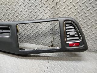 Консоль торпеды HONDA VEZEL RU3 LEB GE94-4411-100 3 ракурс