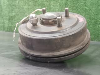 Ступица левая задняя NISSAN MARCH AK12 CR12DE 3 ракурс
