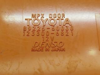 Блок управления дверьми левый LEXUS LS460 USF40 1UR-FSE 89225-50030 4 ракурс