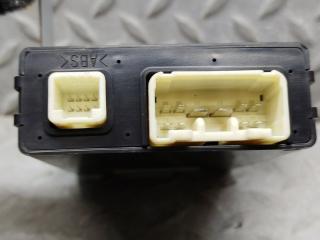 Электронный блок LEXUS LS460 USF40 1UR-FSE 89815-50020 3 ракурс