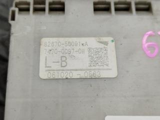 Блок предохранителей LEXUS LS460 USF40 1UR-FSE 82670-50091 5 ракурс
