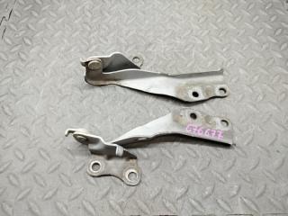 Петля капота DAIHATSU BOON M300S 1KR-FE 3 ракурс