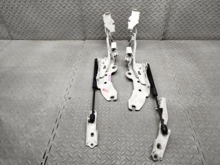 Петля капота BMW 2-SERIES ACTIVE TOURER F45 B47C20A 7300521 1 ракурс Петля капота BMW 2-SERIES ACTIVE TOURER F45 B47C20A 7300521 1 ракурс