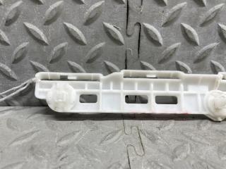 Крепление левое переднее TOYOTA PASSO KGC10 1KR-FE 75546-52010 5 ракурс Крепление левое переднее TOYOTA PASSO KGC10 1KR-FE 75546-52010 5 ракурс