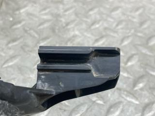 Крепеж бампера правый передний TOYOTA SIENTA NSP170 2NR-FKE 52143-52220 5 ракурс