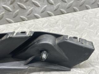 Крепеж бампера левый задний TOYOTA PASSO KGC10 1KR-FE 52156-B1010 3 ракурс