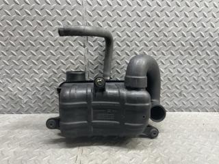 Корпус воздушного фильтра SUZUKI JIMNY JB23W K6A-T 81A-A02 3 ракурс