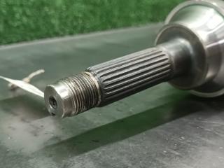 Привод левый задний SUBARU FORESTER SG5 EJ202DXUAE 3 ракурс Привод левый задний SUBARU FORESTER SG5 EJ202DXUAE 3 ракурс
