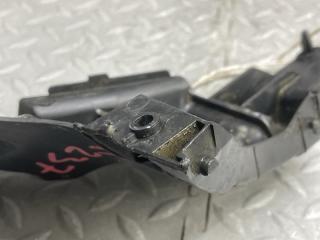 Крепеж бампера левый задний DAIHATSU BOON M300S 1KR-FE 52156-B1010 4 ракурс