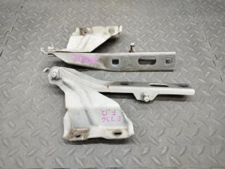 Петля капота AUDI Q5 8R CDN 8R0823302 3 ракурс