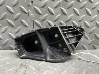 Крепеж бампера правый передний TOYOTA PASSO KGC15 1KR-FE 52115-B1010 1 ракурс