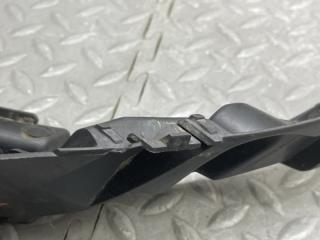 Крепеж бампера правый задний TOYOTA PASSO KGC10 1KR-FE 52155-B1010 4 ракурс