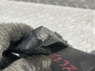 Крепеж бампера правый задний DAIHATSU BOON M300S 1KR-FE 52155-B1010 5 ракурс