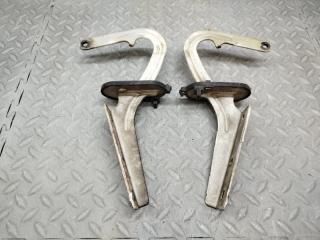 Петля капота NISSAN DATSUN BMD21 TD27 2 ракурс