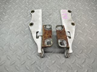 Петля капота NISSAN EXPERT VW11 QG18DE 2 ракурс