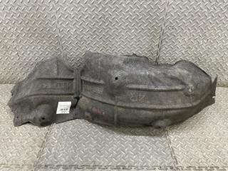Подкрылок правый задний TOYOTA YARIS KSP210 65637-K0040 1 ракурс