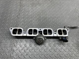 Коллектор впускной TOYOTA VOXY AZR60 1AZ-FSE 1 ракурс