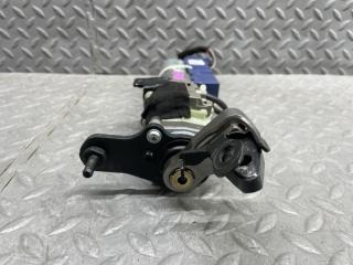  AUDI Q5 8R CDN 8R0827851B 3 ракурс