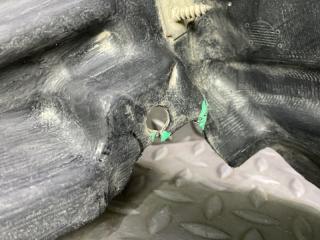 Подкрылок левый передний TOYOTA WISH ZNE10 53876-68011 3 ракурс Подкрылок левый передний TOYOTA WISH ZNE10 53876-68011 3 ракурс