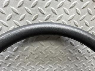 Руль TOYOTA PASSO KGC10 4 ракурс Руль TOYOTA PASSO KGC10 4 ракурс