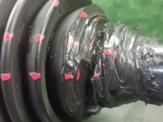 Привод правый передний AUDI Q5 8R CDN 8R0407271B 5 ракурс Привод правый передний AUDI Q5 8R CDN 8R0407271B 5 ракурс