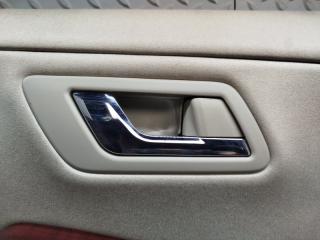 Обшивка дверей правая задняя TOYOTA SAI AZK10 2AZ-FXE 67703-X1U00 5 ракурс