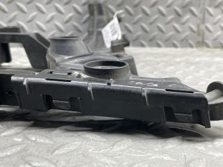 Крепеж бампера правый задний VOLKSWAGEN GOLF 5G5 CJZ 5G9807356 5 ракурс