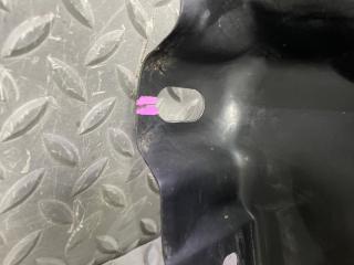 Подкрылок правый передний NISSAN NOTE E12 HR12DE 638423VA0A 3 ракурс Подкрылок правый передний NISSAN NOTE E12 HR12DE 638423VA0A 3 ракурс