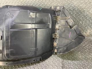 Подкрылок правый передний BMW X1 E84 N46B20A 51772990820 3 ракурс