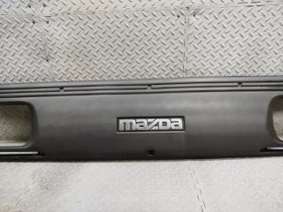 Решетка радиатора MAZDA BONGO SSF8V RF 3 ракурс Решетка радиатора MAZDA BONGO SSF8V RF 3 ракурс