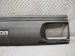 Решетка радиатора MAZDA BONGO SSF8V RF 5 ракурс Решетка радиатора MAZDA BONGO SSF8V RF 5 ракурс
