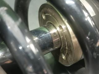 Стойка передняя TOYOTA WINDOM MCV30 1MZ-FE 3 ракурс