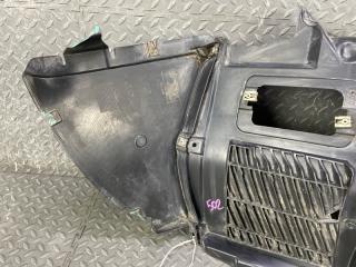 Подкрылок левый передний BMW 5-SERIES F11 N47D20C 51717186727 2 ракурс