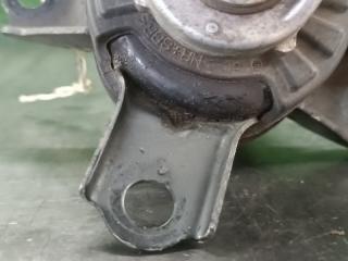 Подушка двигателя правая передняя TOYOTA PASSO KGC10 1KR-FE 3 ракурс