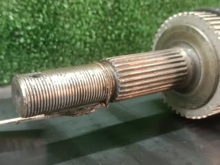 Привод правый задний NISSAN SERENA CNC25 MR20DE 3 ракурс
