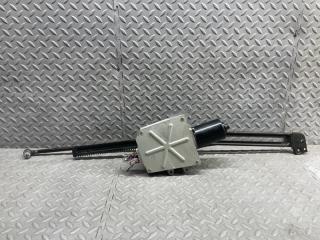 Фото запчасти доводчик крышки багажника INFINITI QX56 2004 контрактная запчасть Запчасть доводчик крышки багажника INFINITI QX56 2004
