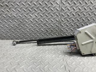 Доводчик двери пятой INFINITI QX56 JA60 VK56DE 825801 7S400 2 ракурс Доводчик двери пятой INFINITI QX56 JA60 VK56DE 825801 7S400 2 ракурс