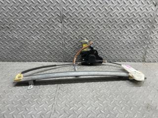 Фото запчасти стеклоподъемник задний правый INFINITI QX56 2004 контрактная запчасть Запчасть стеклоподъемник задний правый INFINITI QX56 2004