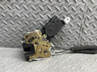 Замок двери правый передний SUBARU FORESTER SG5 EJ202DXUAE 2 ракурс Замок двери правый передний SUBARU FORESTER SG5 EJ202DXUAE 2 ракурс