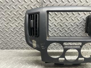 Консоль магнитофона NISSAN NV200 VM20 HR16DE P10381B13000 2 ракурс