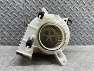 Мотор охлаждения батареи TOYOTA PRIUS ZVW30 2ZR-FXE G9230-47020 3 ракурс