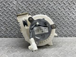 Мотор охлаждения батареи TOYOTA PRIUS ZVW30 2ZR-FXE G9230-47020 4 ракурс