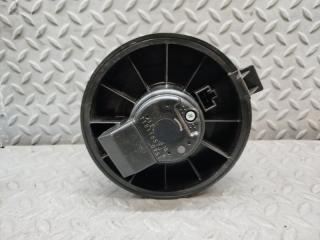 Мотор печки NISSAN LEAF AZE0 T1011657J 3 ракурс Мотор печки NISSAN LEAF AZE0 T1011657J 3 ракурс