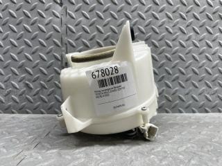 Мотор охлаждения батареи TOYOTA PRIUS ZVW30 2ZR-FXE G9230-47020 1 ракурс