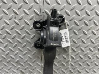 Педаль подачи топлива HONDA FIT GK5 T5A-00 2 ракурс