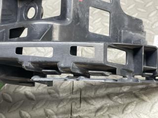 Крепеж бампера левый задний VOLKSWAGEN TOURAN 5T1 CZD 5TA807453 4 ракурс