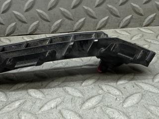 Крепеж бампера правый передний TOYOTA COROLLA NRE214 52115-12520 4 ракурс Крепеж бампера правый передний TOYOTA COROLLA NRE214 52115-12520 4 ракурс