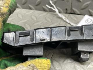 Крепеж бампера HONDA FIT ARIA GD7 8F28-4 4 ракурс Крепеж бампера HONDA FIT ARIA GD7 8F28-4 4 ракурс